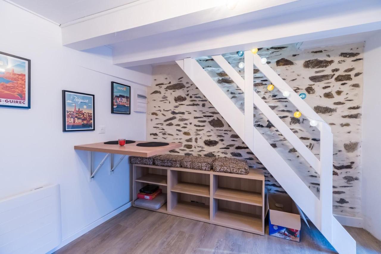 Apartmán Logement Duplex Au Coeur De Tréguier Exteriér fotografie